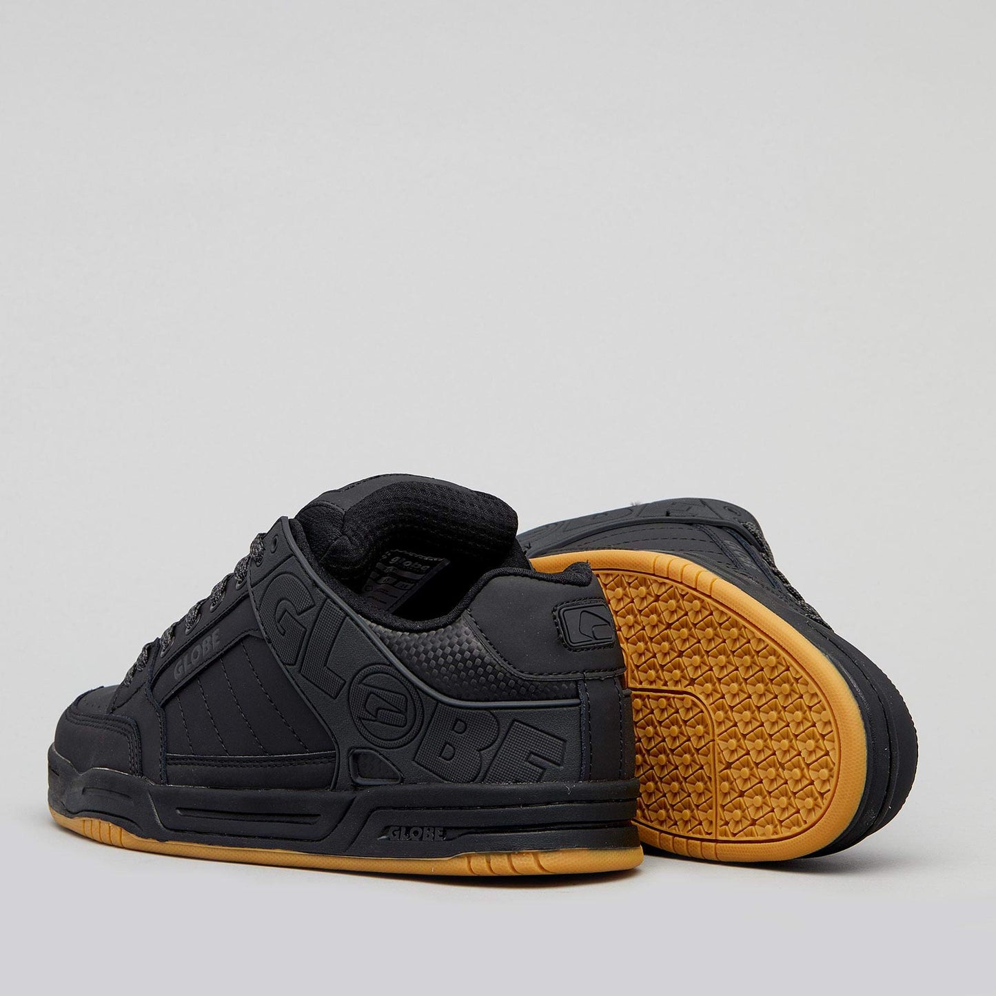 GLOBE TILT MENS SHOES