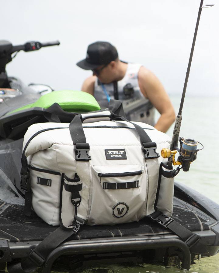 JET PILOT VENTURE ESKY