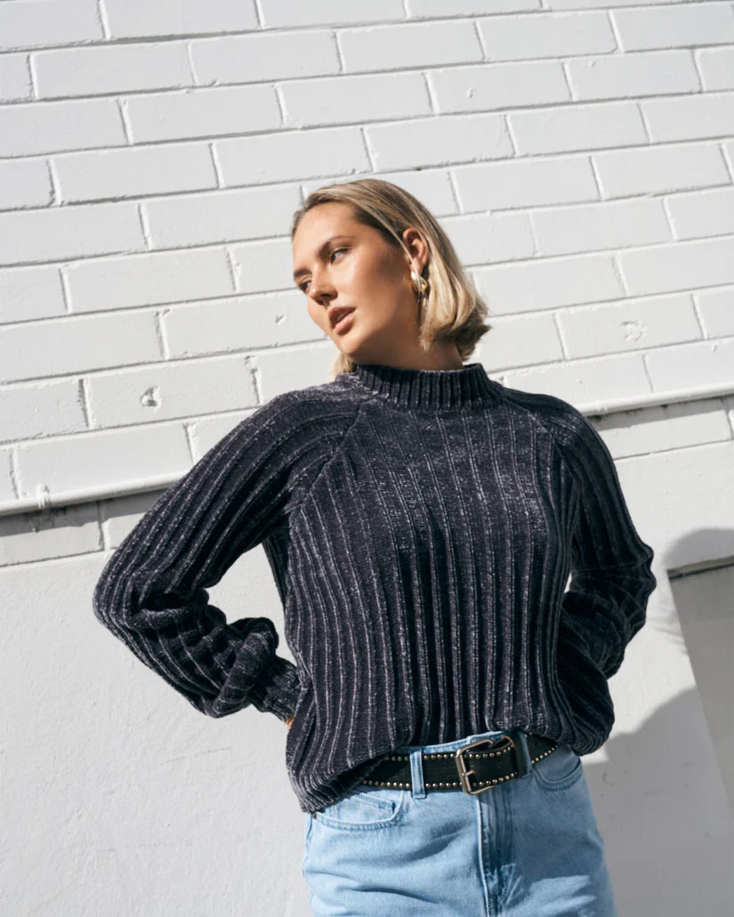 VOLCOM SHE SAVAGE SWEATER