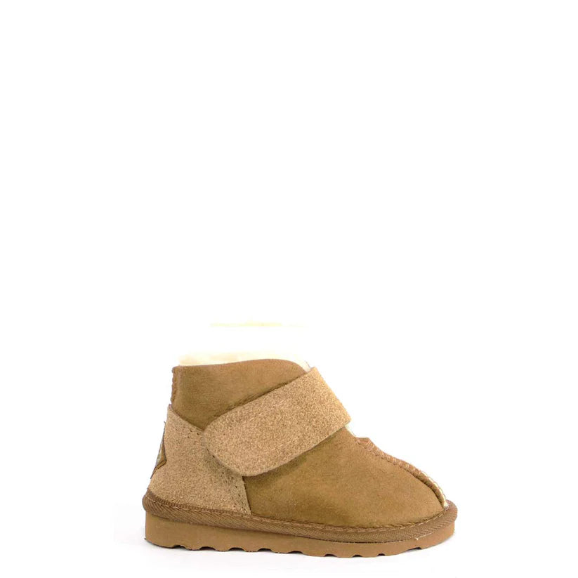 UGG AUSTRALIA CHILDERNS COASTER BOOT