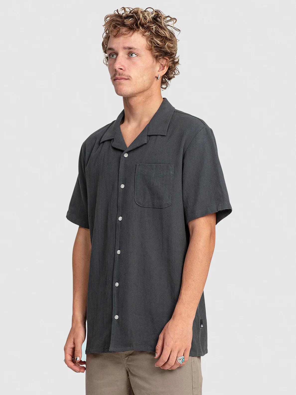 VOLCOM MENS HOBARSTONE SHORT SLEEVE SHIRT