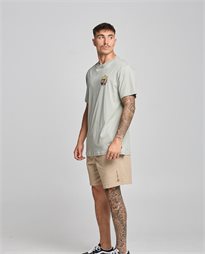 THE MAD HUEYS LOVIN EVERY MINUTE SS TEE
