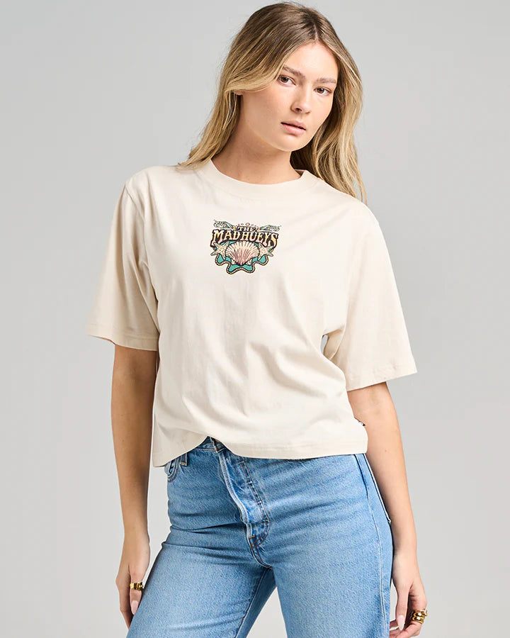 THE MAD HUEYS SIDE SADDLE WOMENS BOXY SS TEE