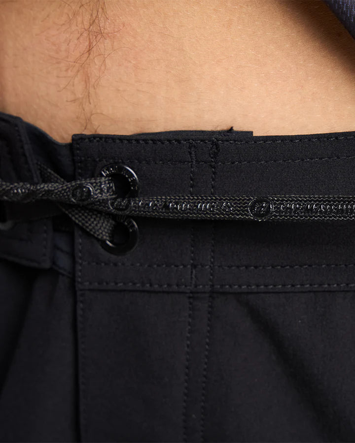 THE MAD HUEYS HUEYS LIFE 19" BOARDSHORTS