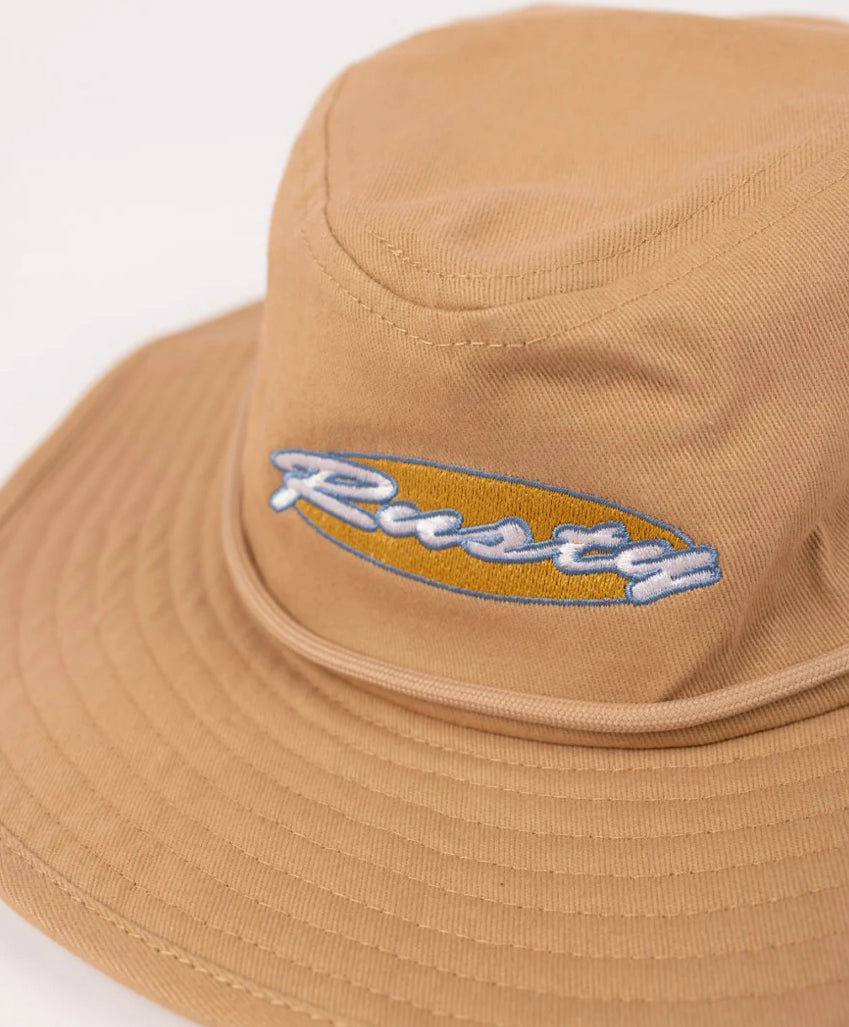 RUSTY BOYS STUMPS CRICKET HAT