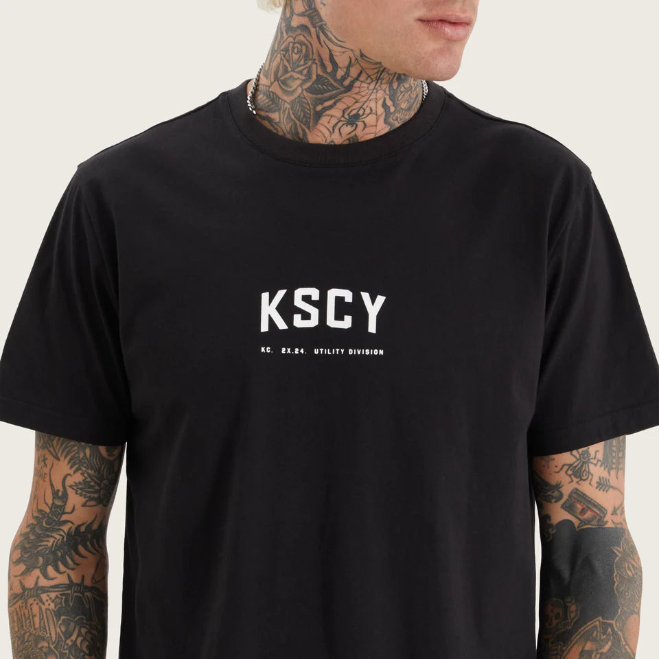 KISS CHACEY PIRTON DUAL CURVED TEE