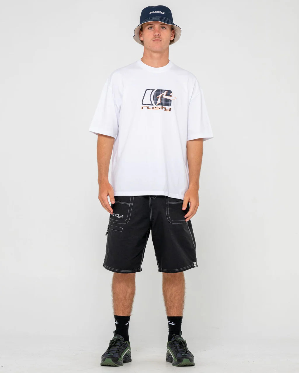 RUSTY ROAD TRIP REVERSIBLE BUCKET HAT