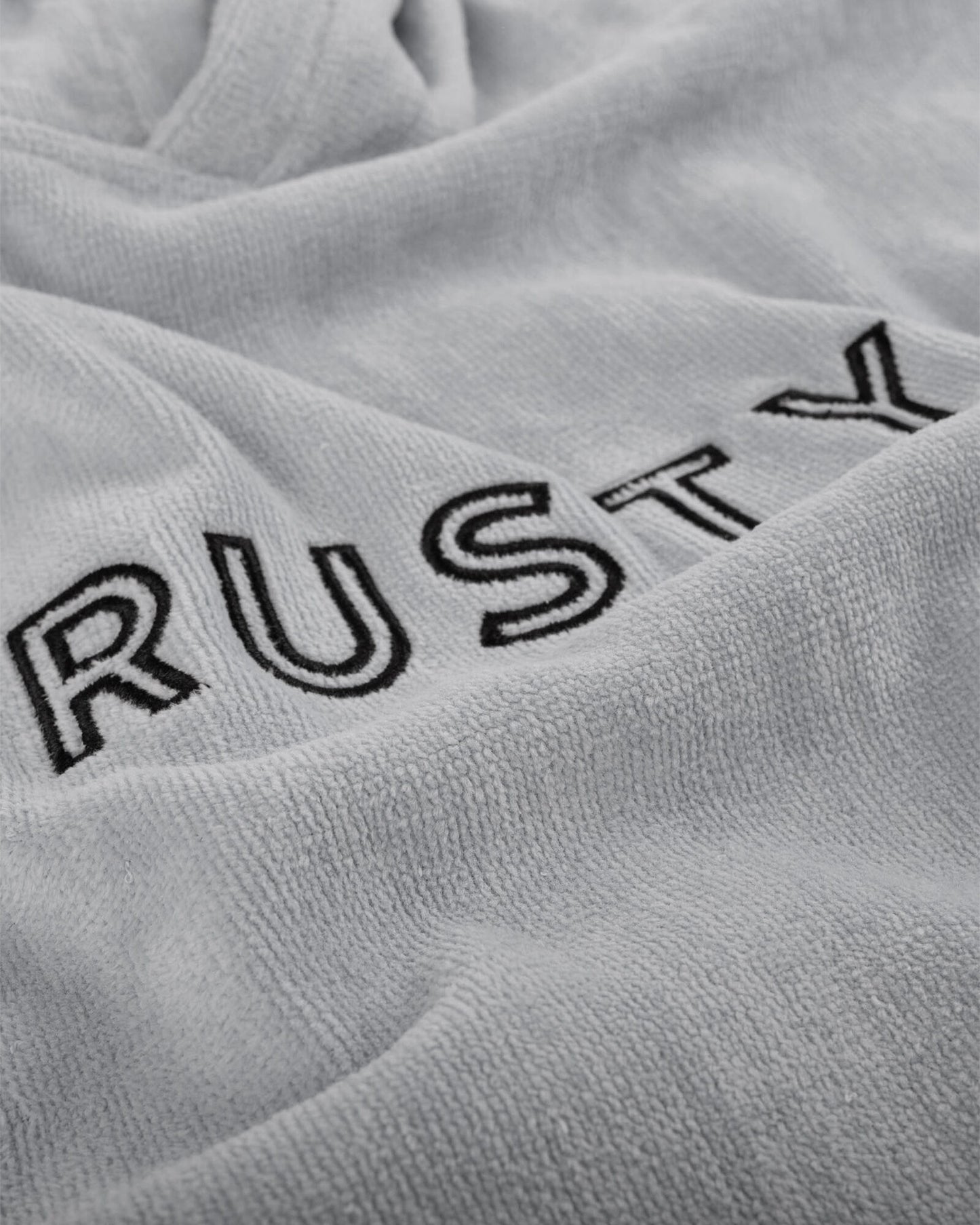 RUSTY ESSENTIAL CHANGE HOODED TOWEL