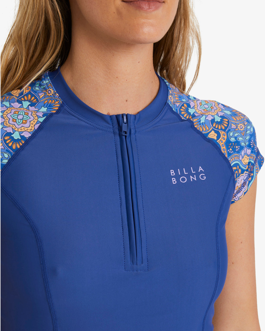 BILLABONG WOMENS SUMMERSIDE POINT BREAK SHORT SLEEVE RASH SHIRT
