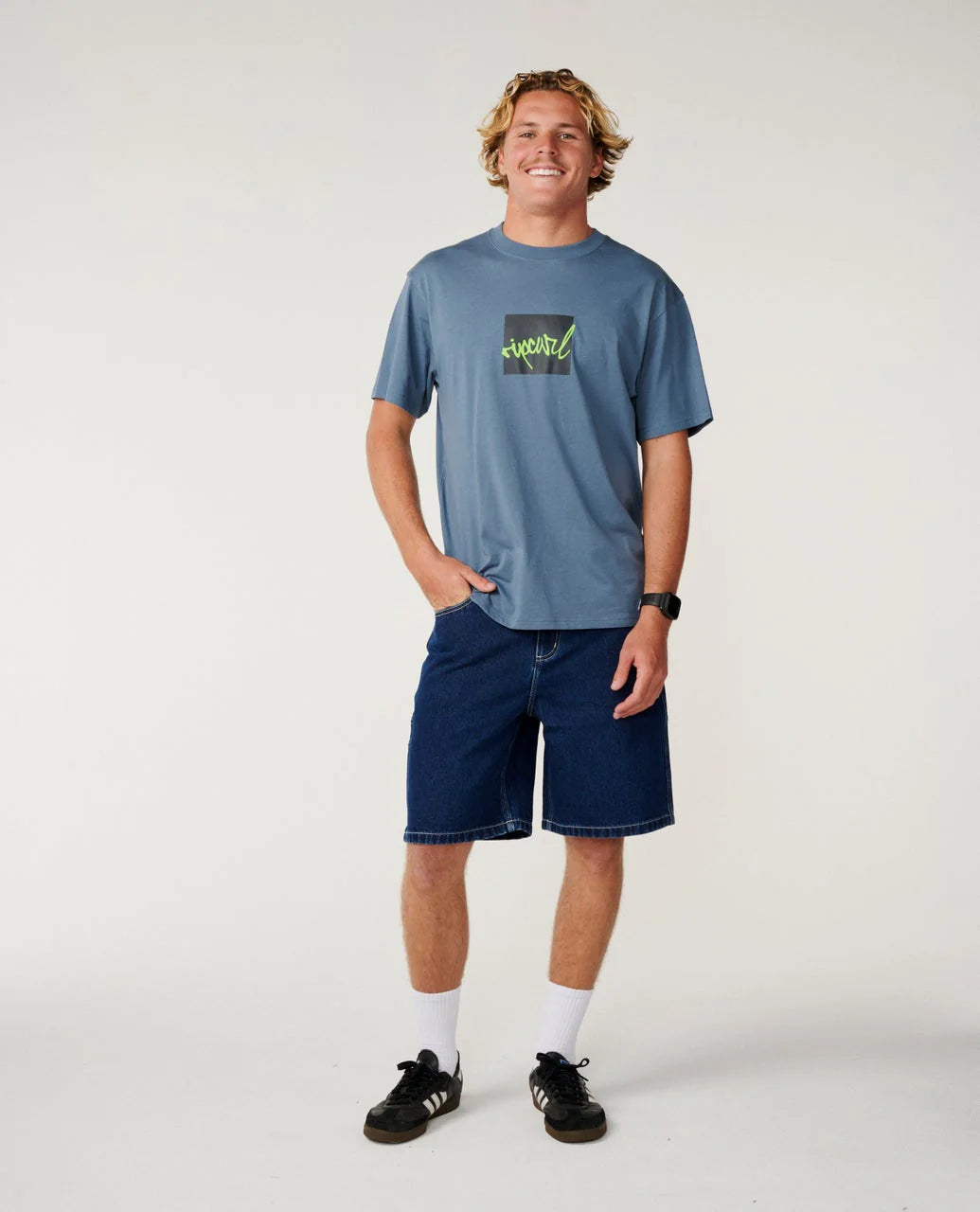 RIPCURL MENS SCRIPT ICON TEE