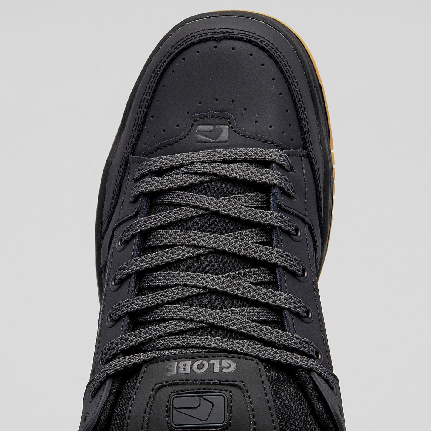 GLOBE TILT MENS SHOES