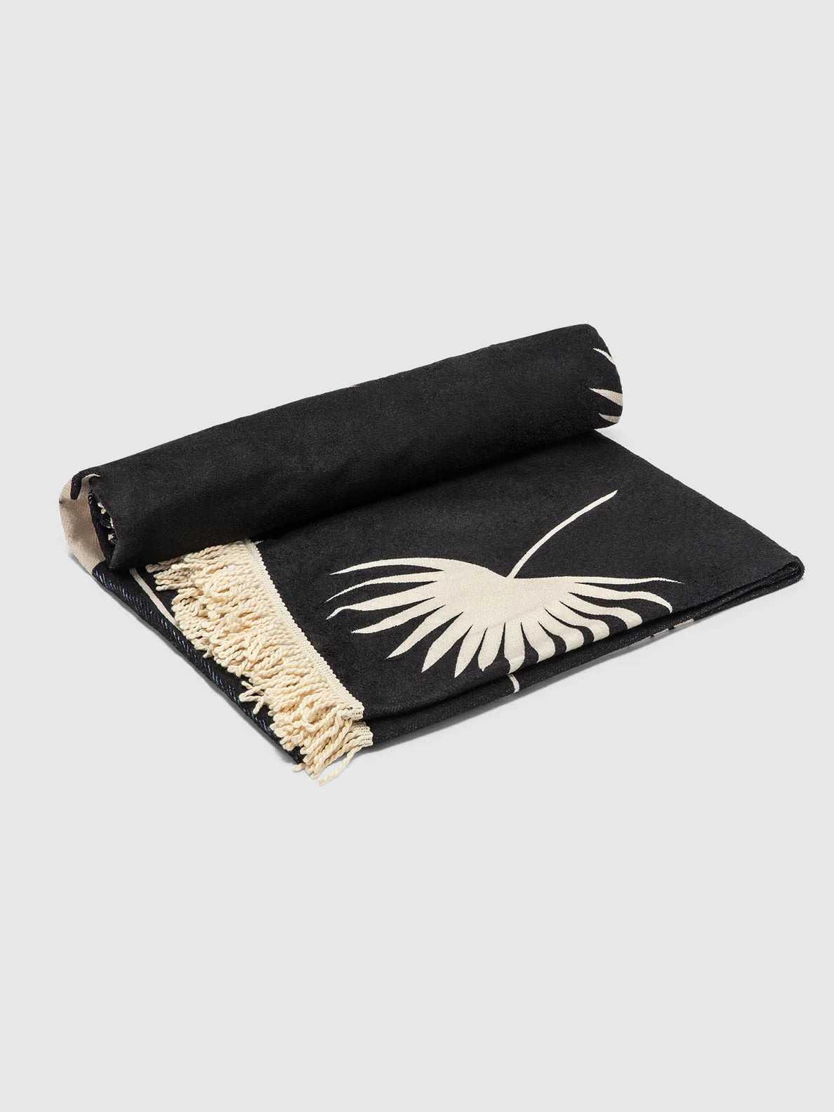 VOLCOM BEACH BLANKET