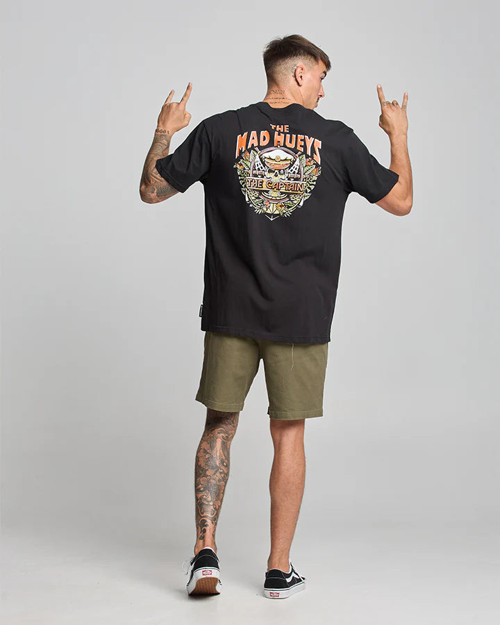 THE MAD HUEYS THE ISLAND CAPTAIN SS TEE
