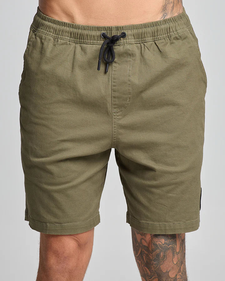 THE MAD HUEYS ANCHOR BONES 18' CHINO SHORT