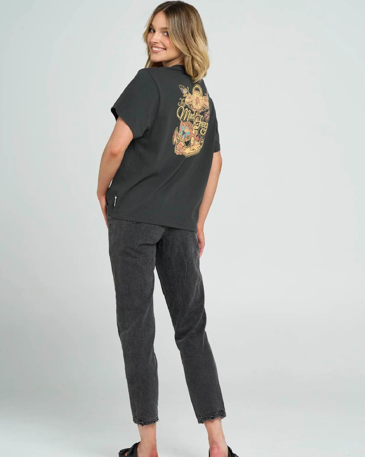 THE MAD HUEYS BUTTERFLY ANCHOR WOMENS SS TEE