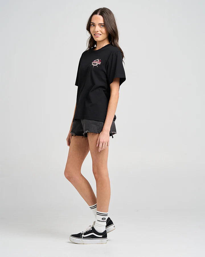 THE MAD HUEYS THE SEA CAPTAIN WOMENS SS TEE