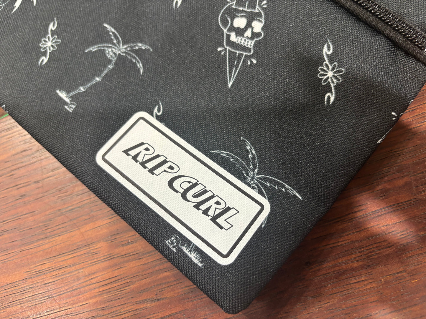 RIP CURL X LARGE PENCIL CASE 2026