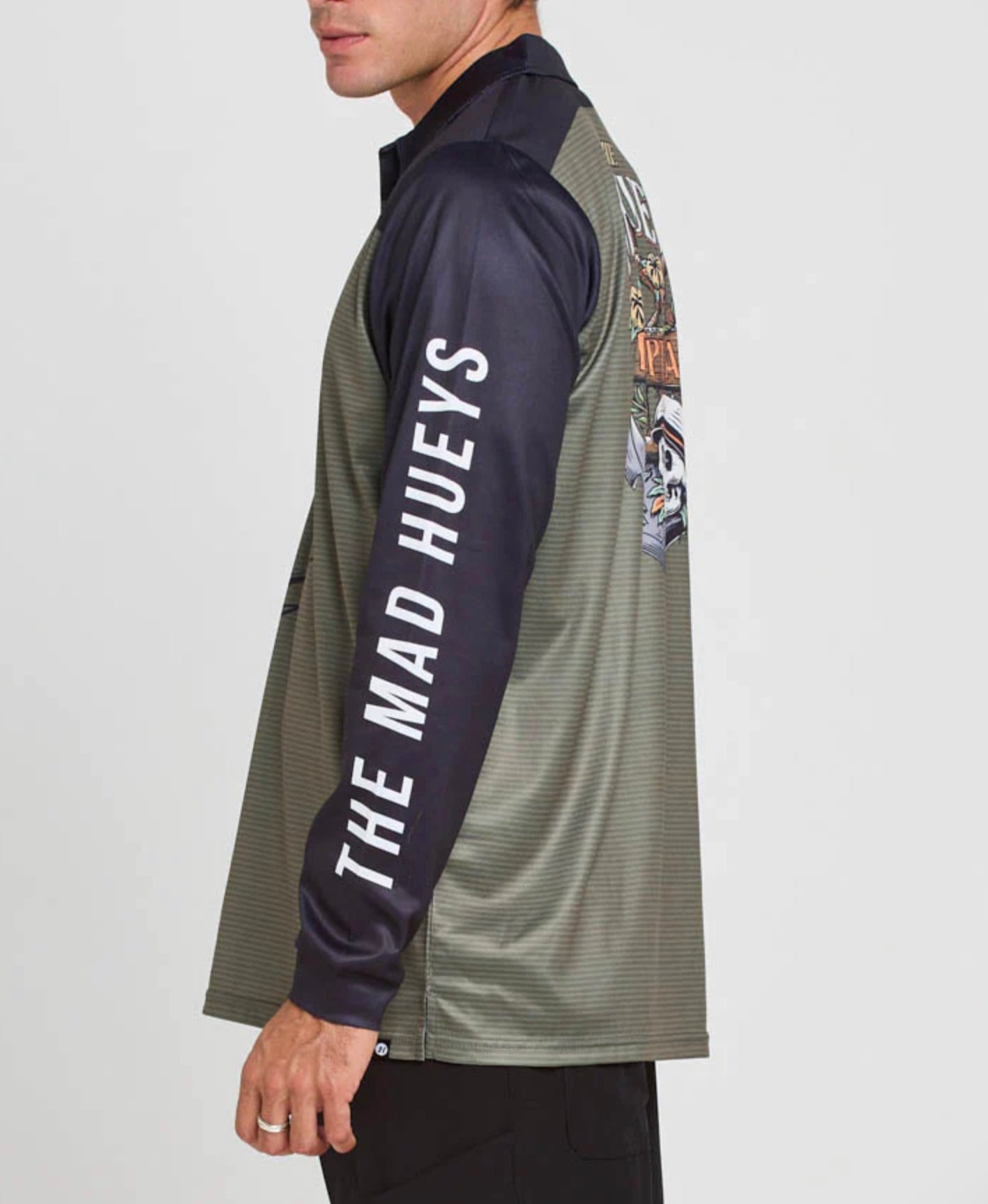 THE MAD HUEYS SHIPWRECKED CAPTAIN / FISHING JERSEY