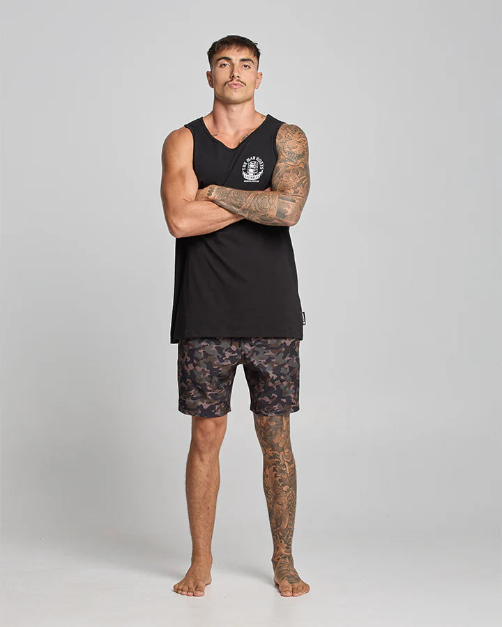 THE MAD HUEYS KEG KELLY TANK