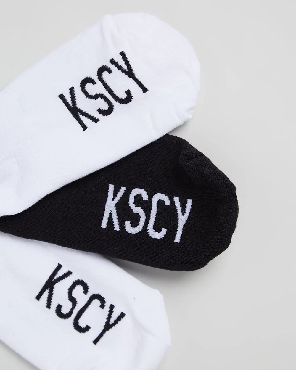 KISS CHACEY INVISIBLE 3 PACK SOCK