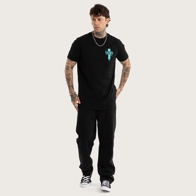 KISS CHACEY CHURCH DUAL CURVED SS TEE