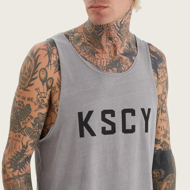 KISS CHACEY CROSS RAW -V NECK TANK