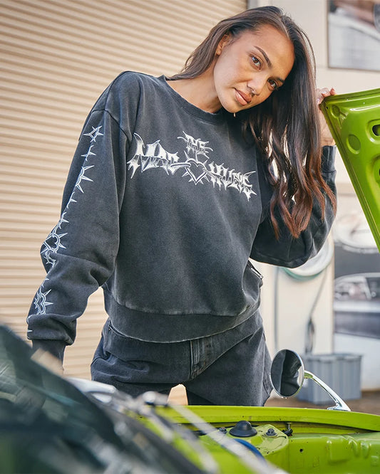 THE MAD HUEYS METAL HEART WOMENS CREW PULLOVER