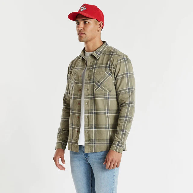 NENA & PASADENA CHARGE CASUAL MENS LONG SLEEVE SHIRT