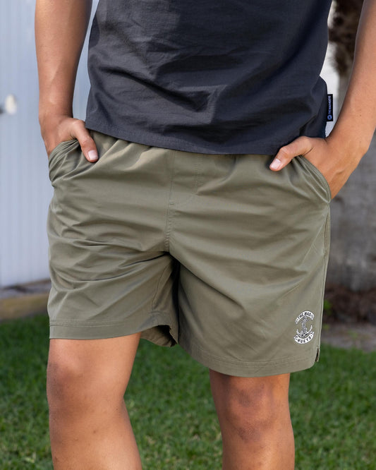 THE MAD HUEYS SKULL ANCOR 18 VOLLEY SHORT