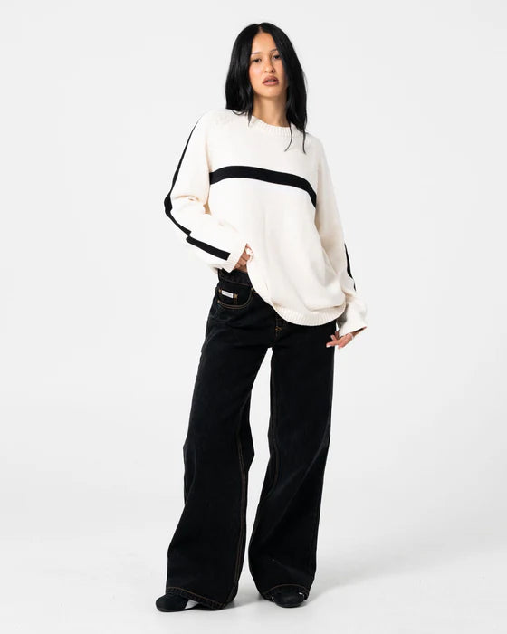 RUSTY WHITE LINES LONG SLEEVE CREW NECK KNIT