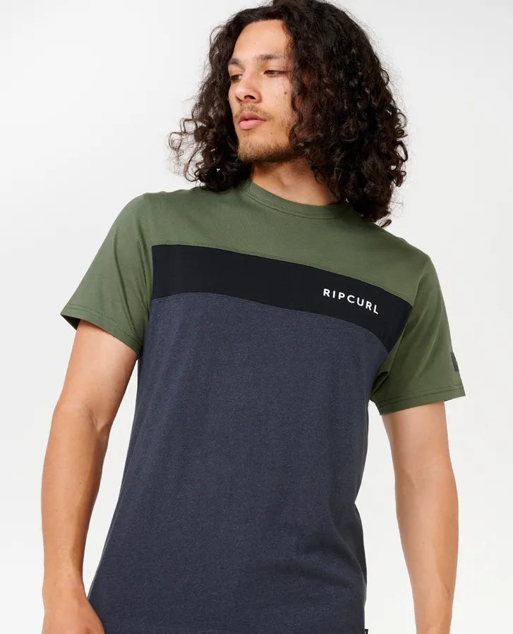 RIPCURL UNDERTOW PANEL TEE