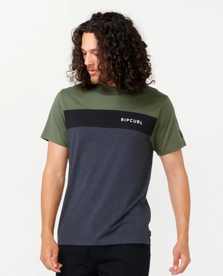 RIPCURL UNDERTOW PANEL TEE