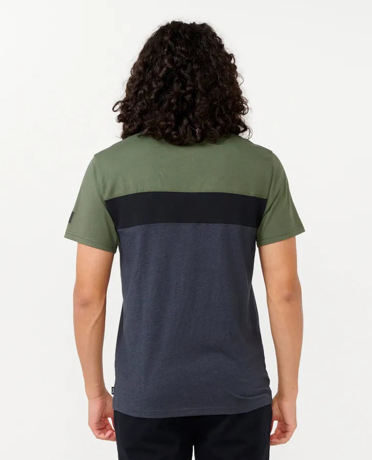 RIPCURL UNDERTOW PANEL TEE