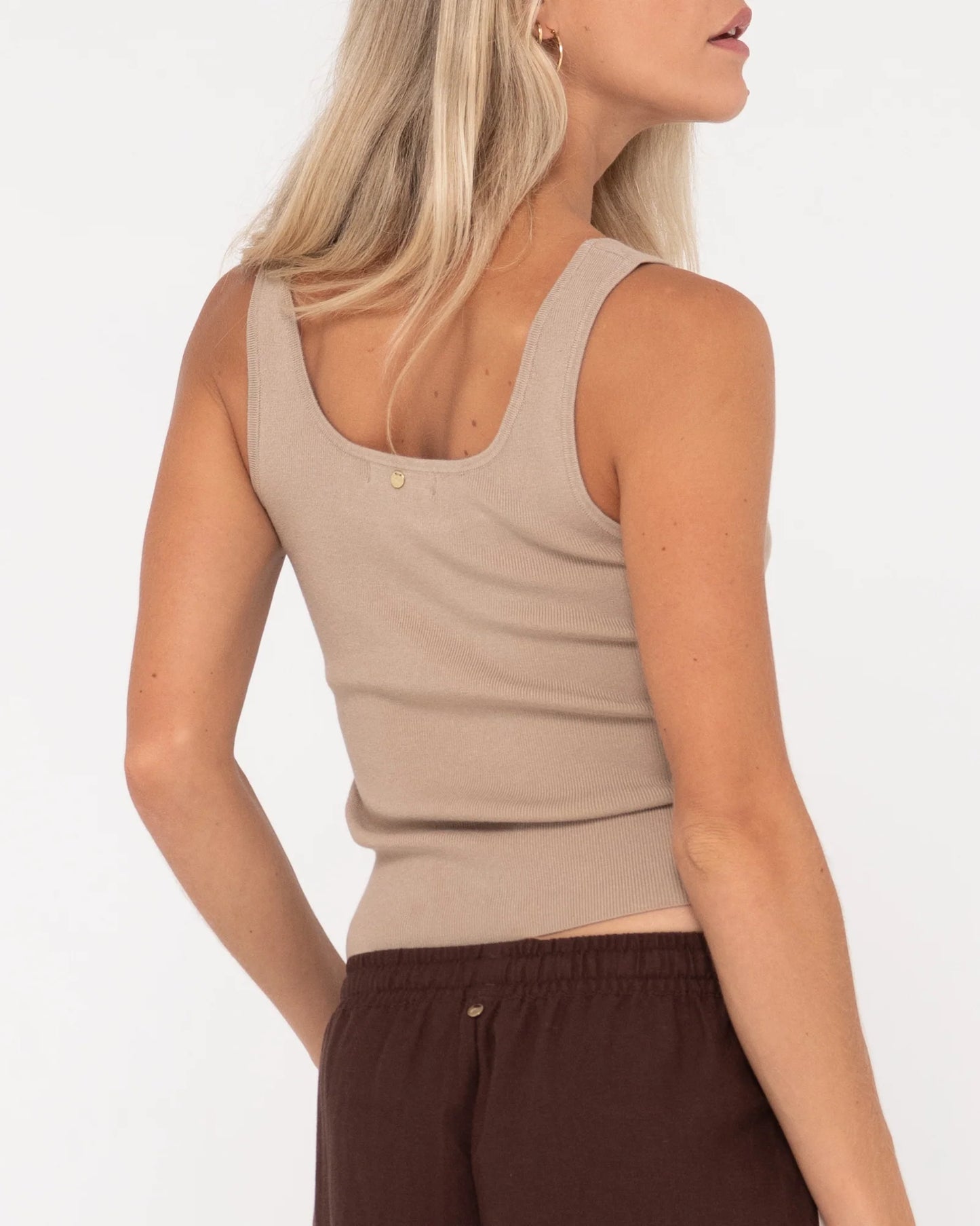 RUSTY AMELIA SCOOP KNIT SKIMMER TANK