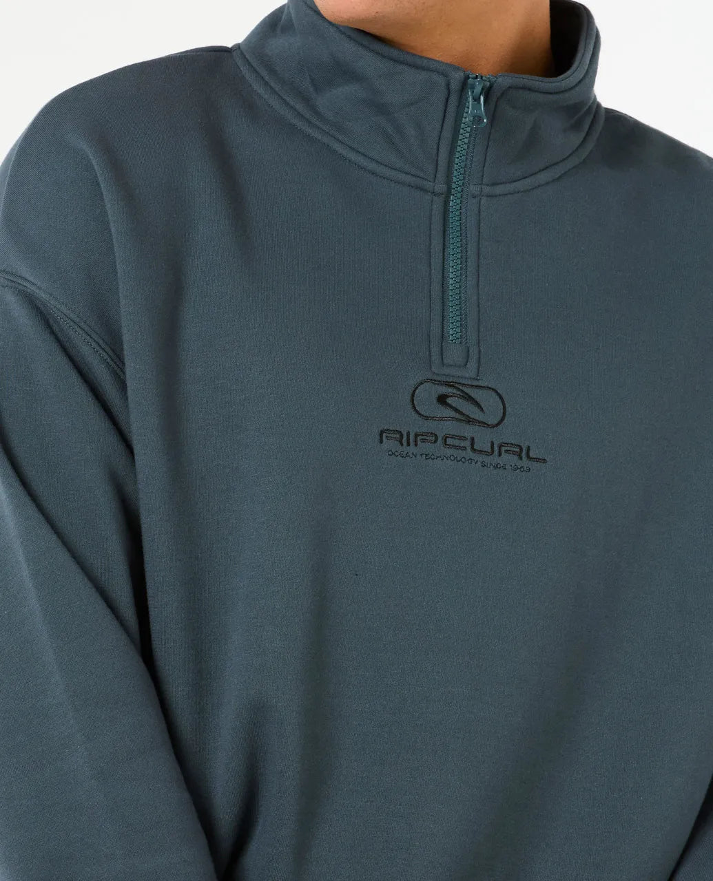 RIPCURL PILL ICON 1/4 ZIP CREW