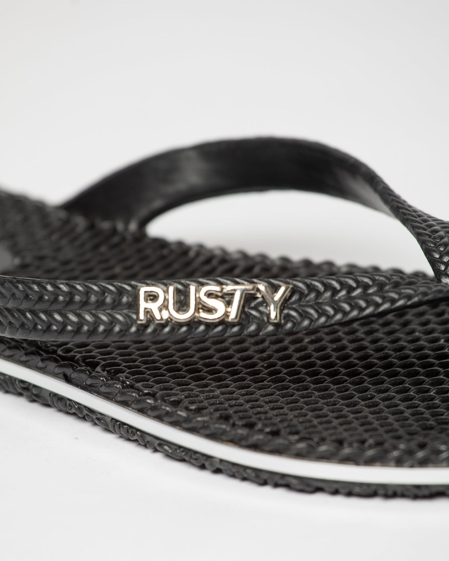 RUSTY FLIPPIN THONG
