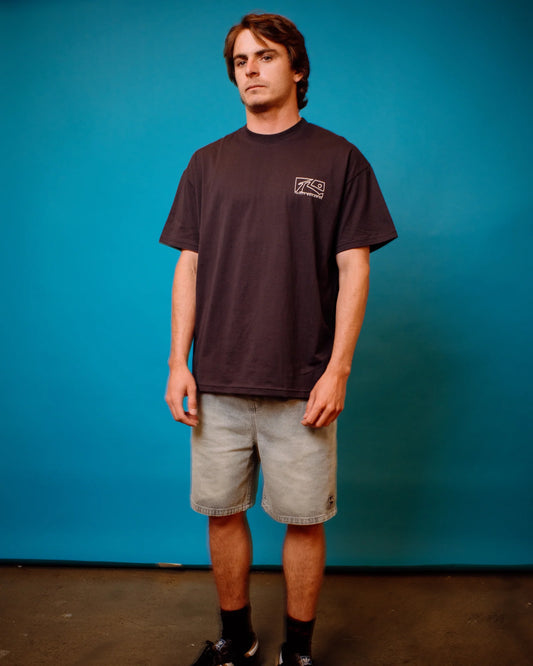 RUSTY BOXED OUT SS TEE