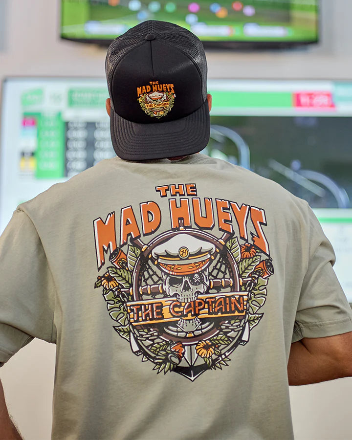 THE MAD HUEYS THE ISLAND CAPTAIN SS TEE