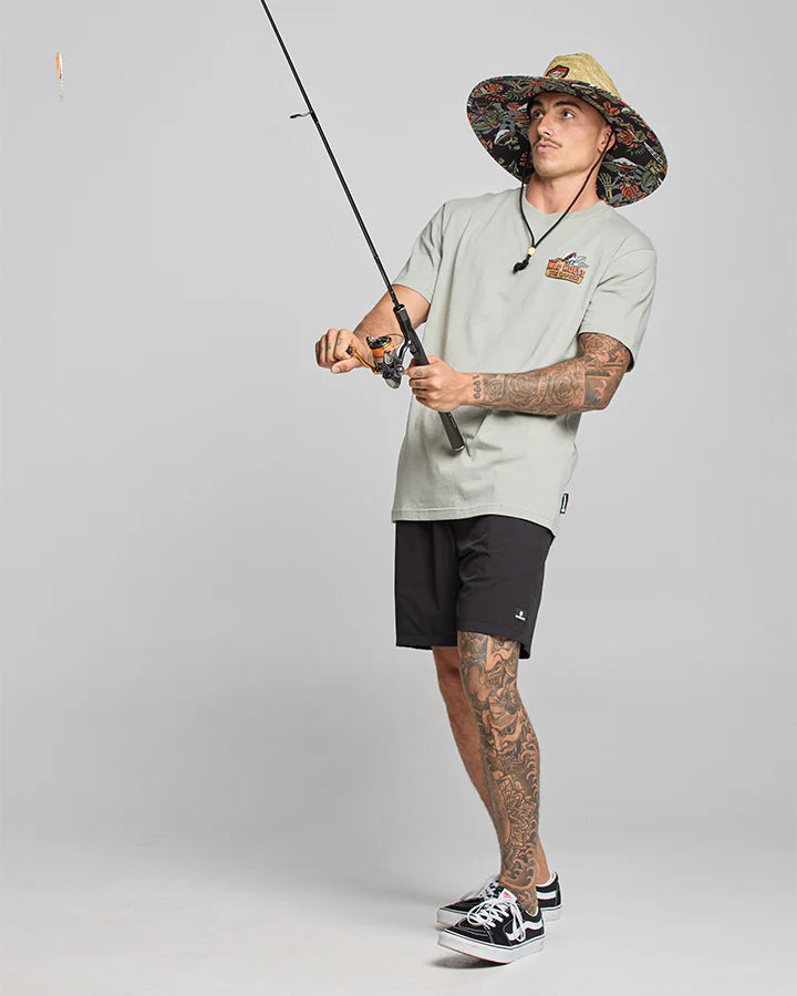 THE MAD HUEYS THE ISLAND CAPTAIN SS TEE