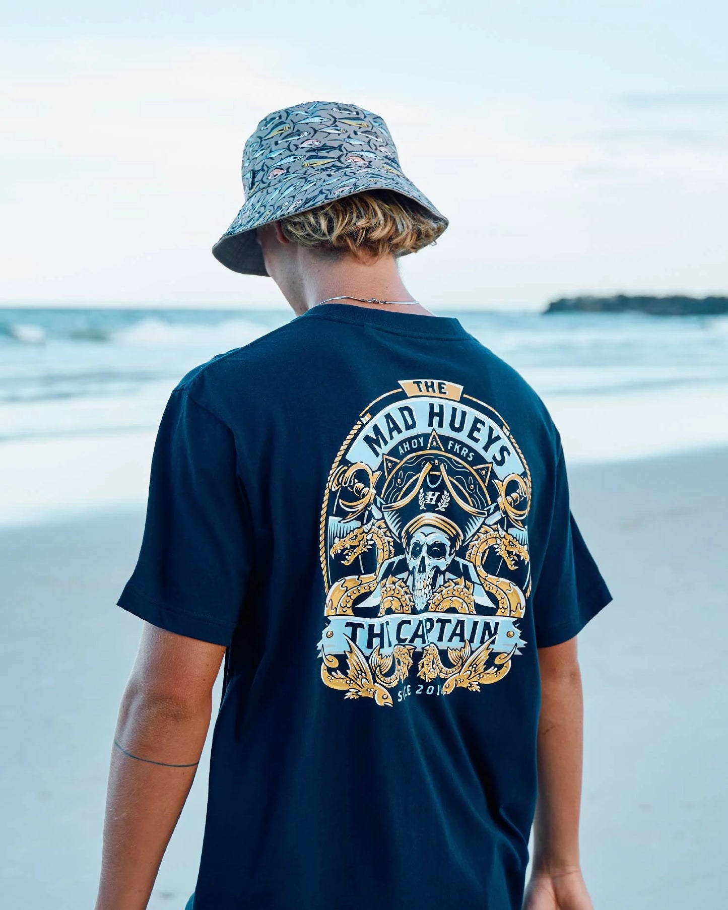 THE MAD HUEYS DRAGON CAPTAIN SS TEE
