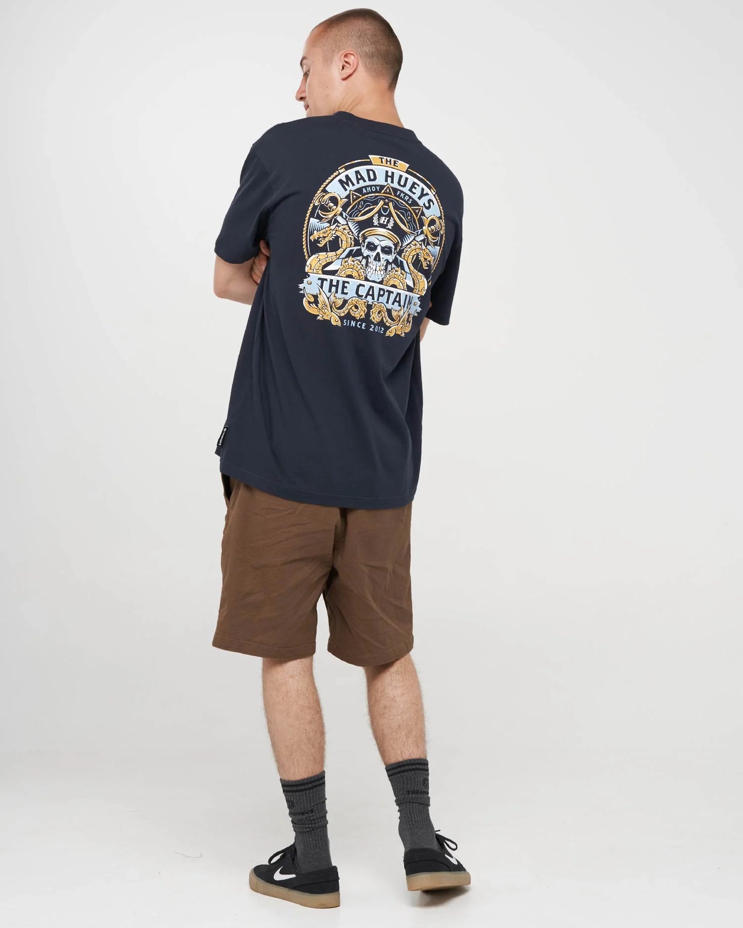 THE MAD HUEYS DRAGON CAPTAIN SS TEE