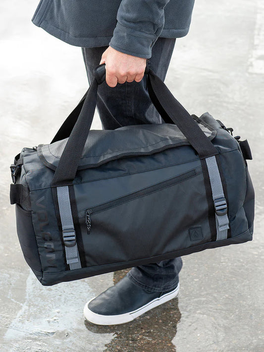 VOLCOM OUTBOUND DUFFEL BAG