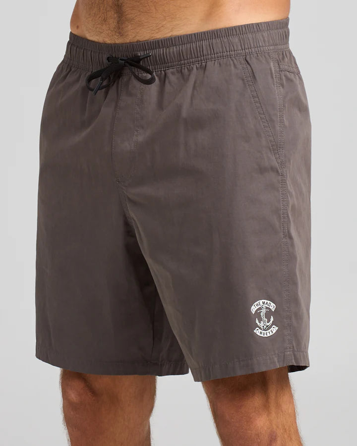 THE MAD HUEYS SKULL ANCHOR 18' VOLLEY SHORTS