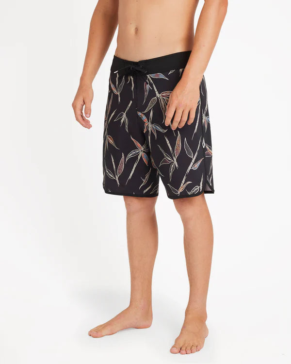 VOLCOM CHANGELING SCALLOP MOD 19' BOARDSHORTS