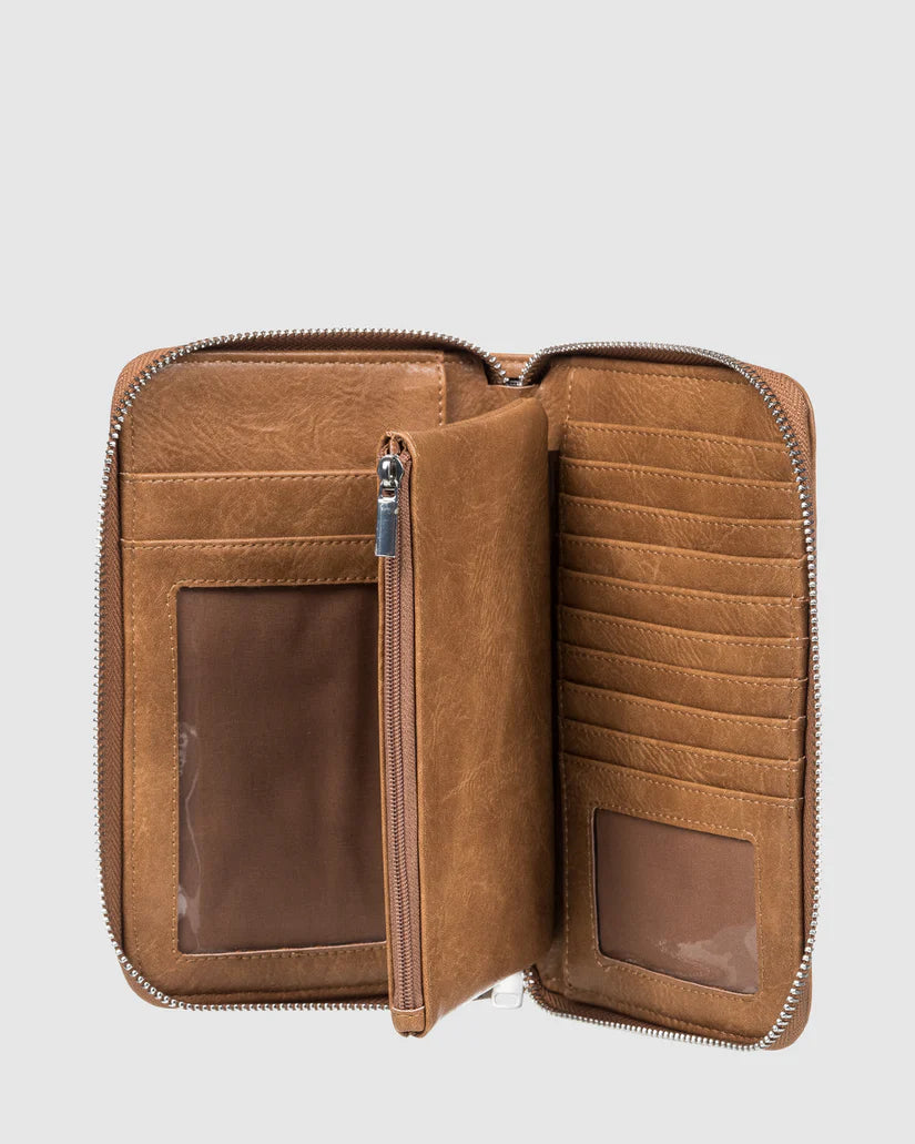 ROXY BACK IN BROOKLYN WALLET