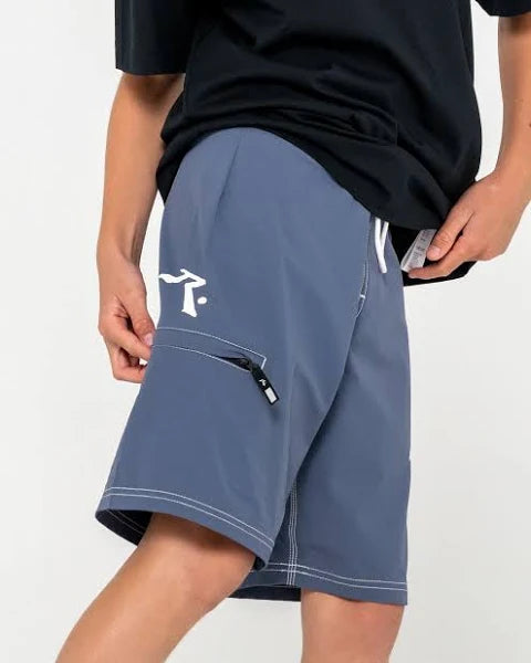 RUSTY BOYS COMPETITION REVOLUTION BOARDSHORT